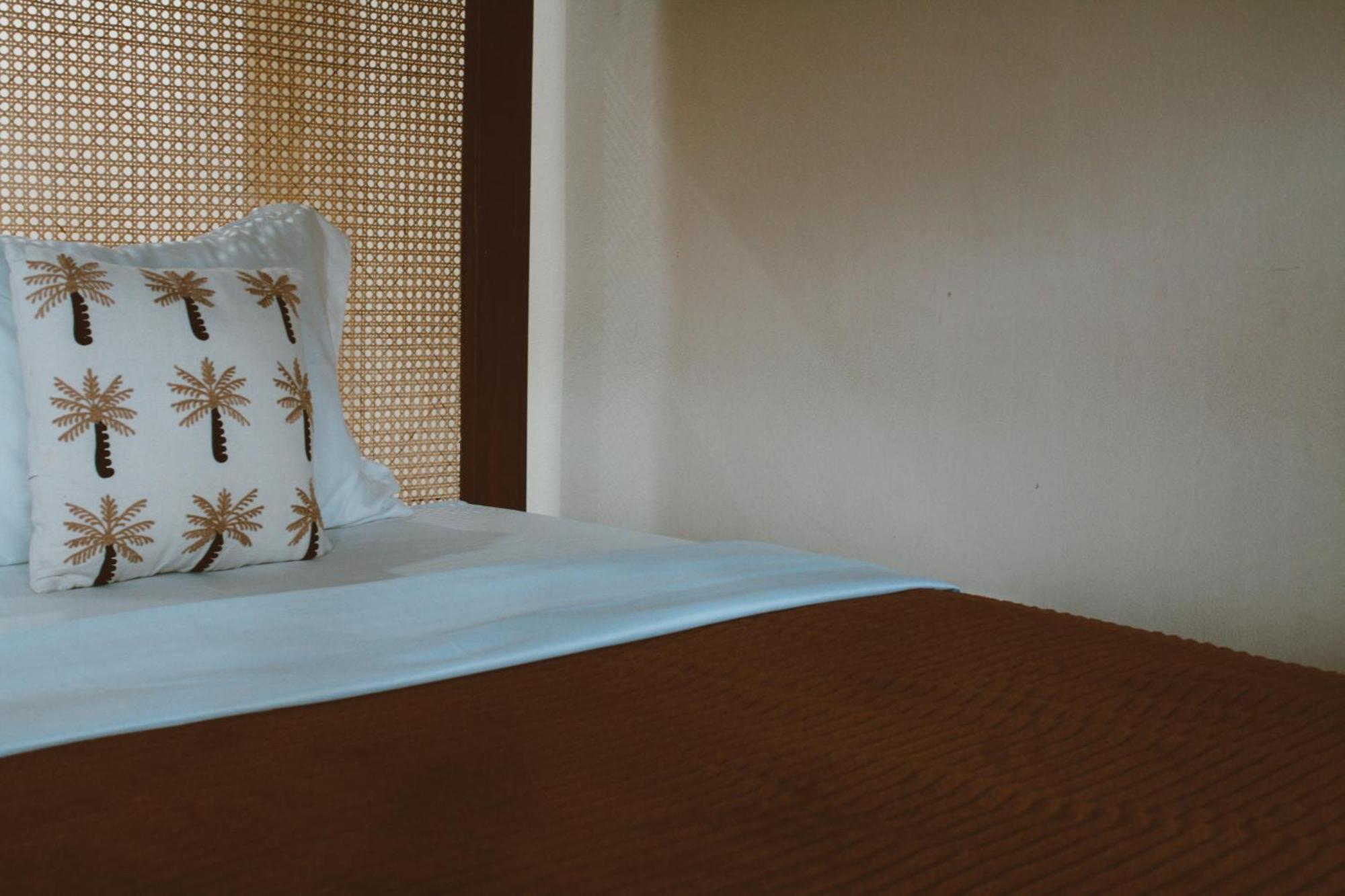 Kala Surf Camp Hotel Uluwatu  Exterior photo