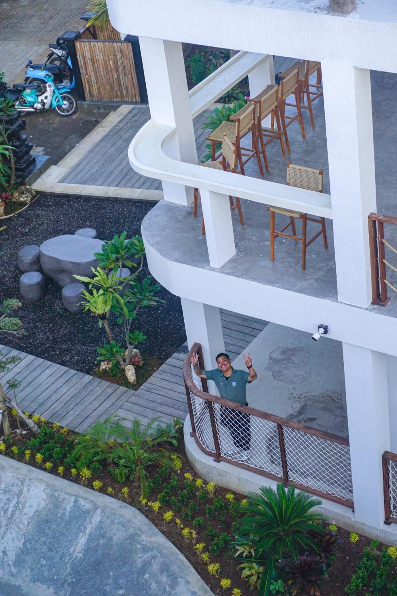 Kala Surf Camp Hotel Uluwatu  Exterior photo